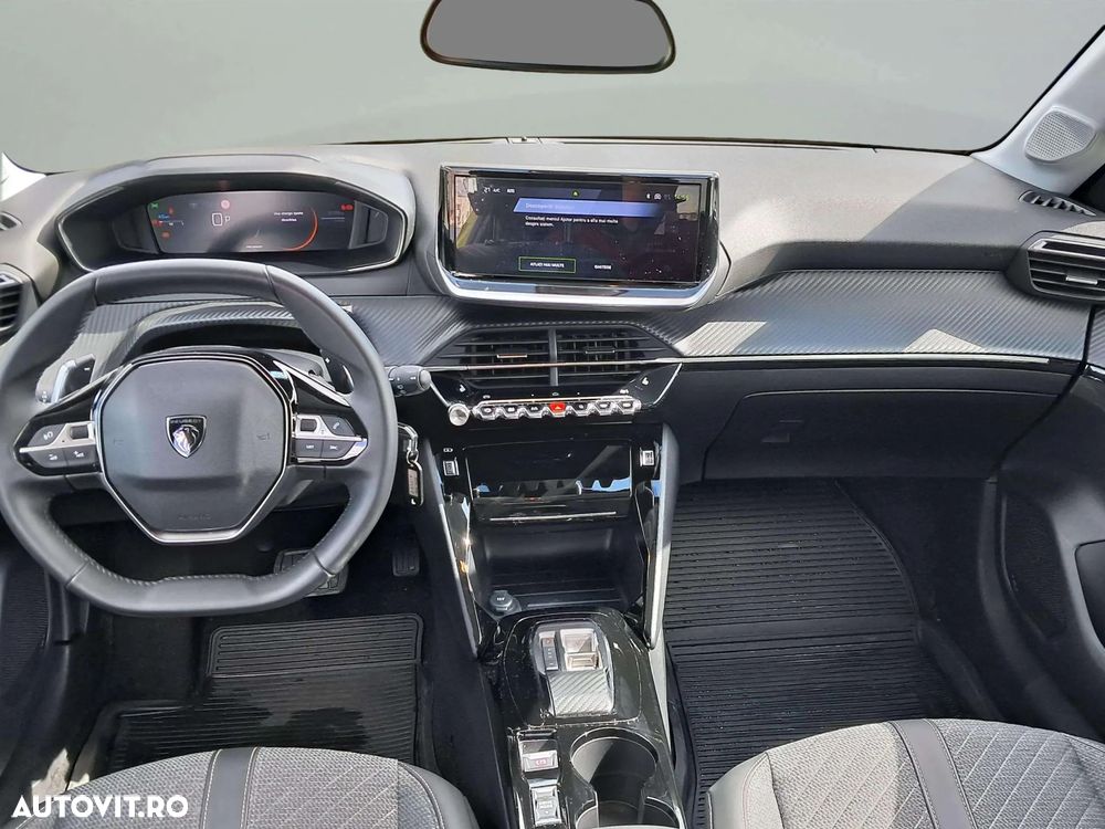 Peugeot 208 1.2L e-DCS6 MHEV Allure - 9