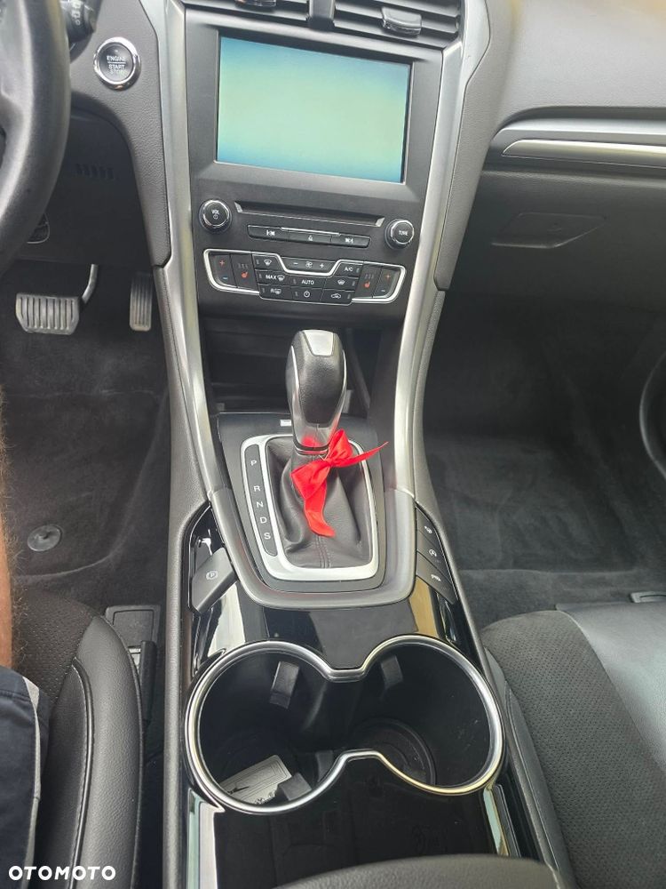 Ford Mondeo - 7