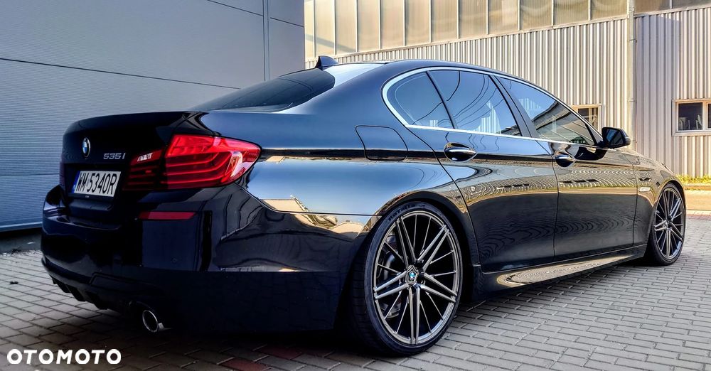 BMW Seria 5 535i - 5