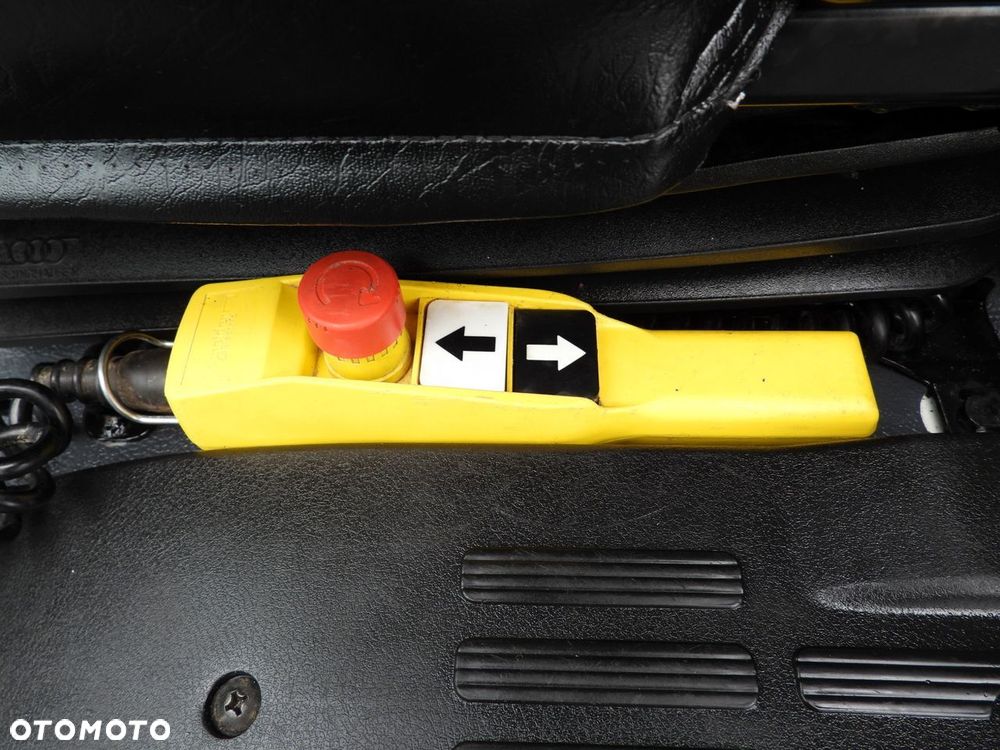 Mitsubishi CANTER FUSO 3C15 WYWROTKA TROJSTRONNA 3 MIEJSCA LEDY BLIŹNIACZE KOŁA  150KM - 34