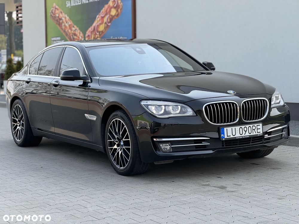 BMW Seria 7 730d xDrive - 9