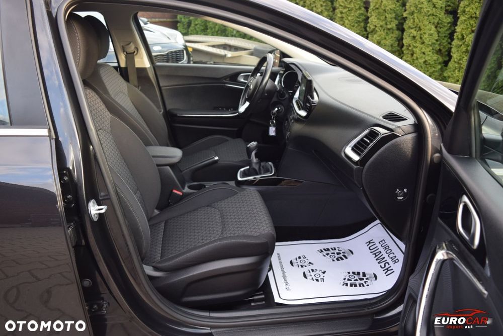 Kia Ceed 1.4 T-GDI OPF Spirit - 16