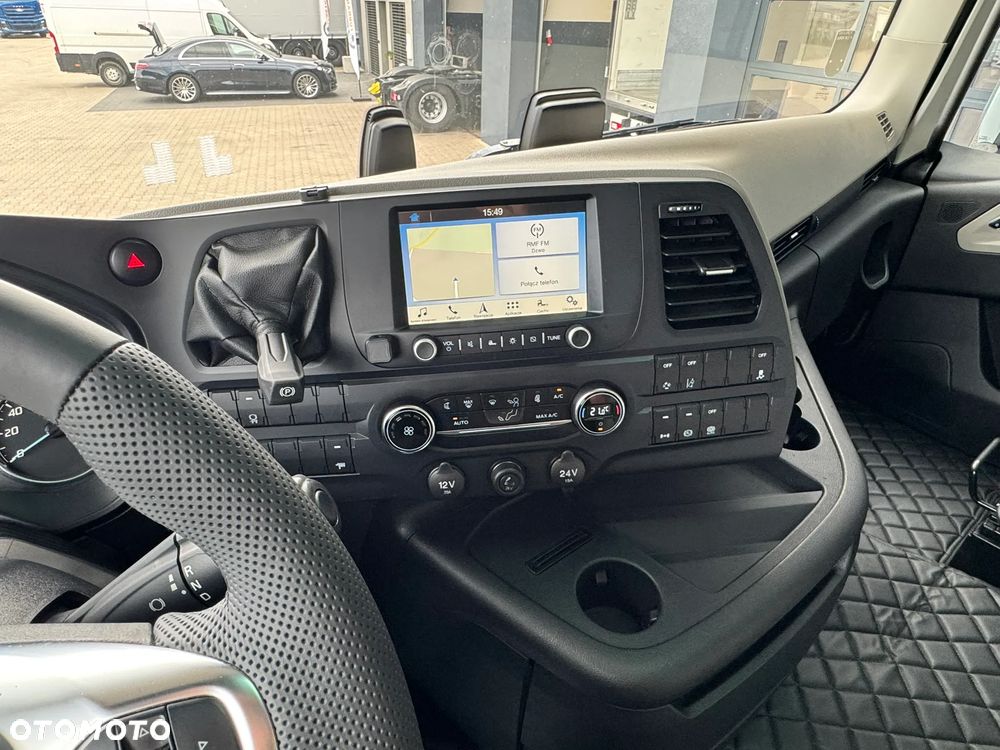 Ford F-MAX 500 - 12