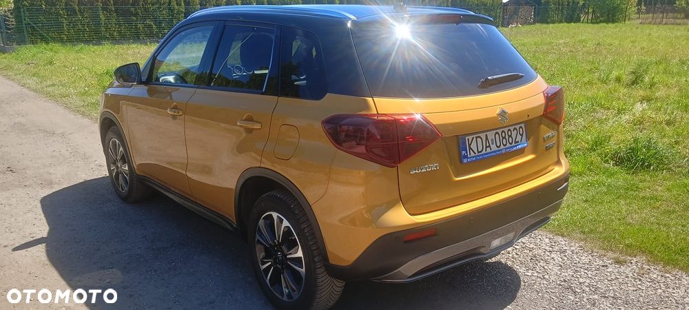Suzuki Vitara 1.5 Dualjet Hybrid AGS Comfort+ - 9