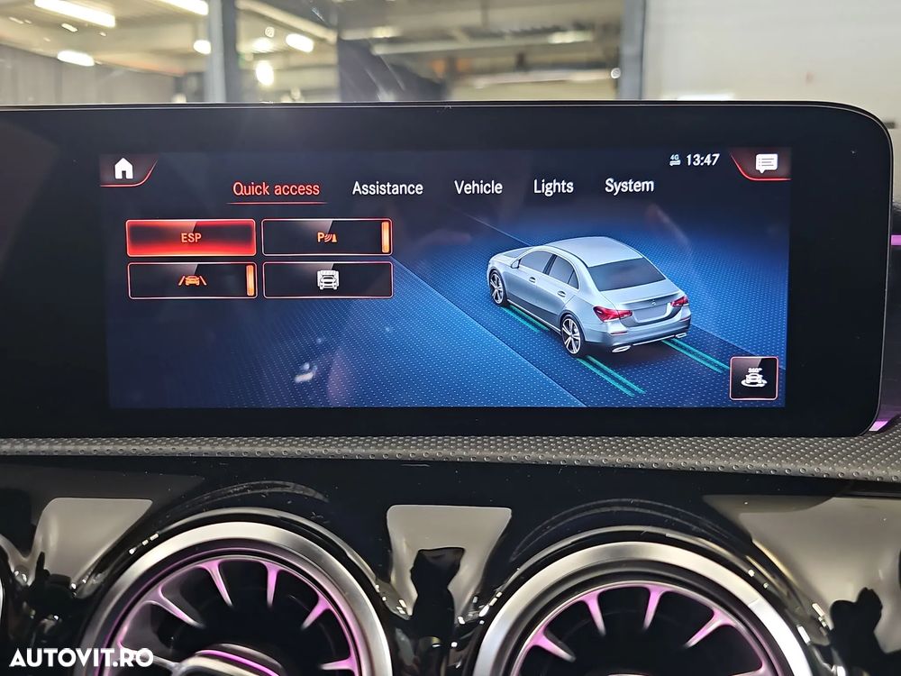 Mercedes-Benz A 200 Sedan 7G-DCT AMG Line - 20