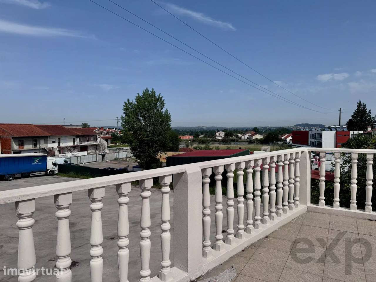 Moradia T4 com Terraço | São Martinho do Bispo - Grande imagem: 4/35