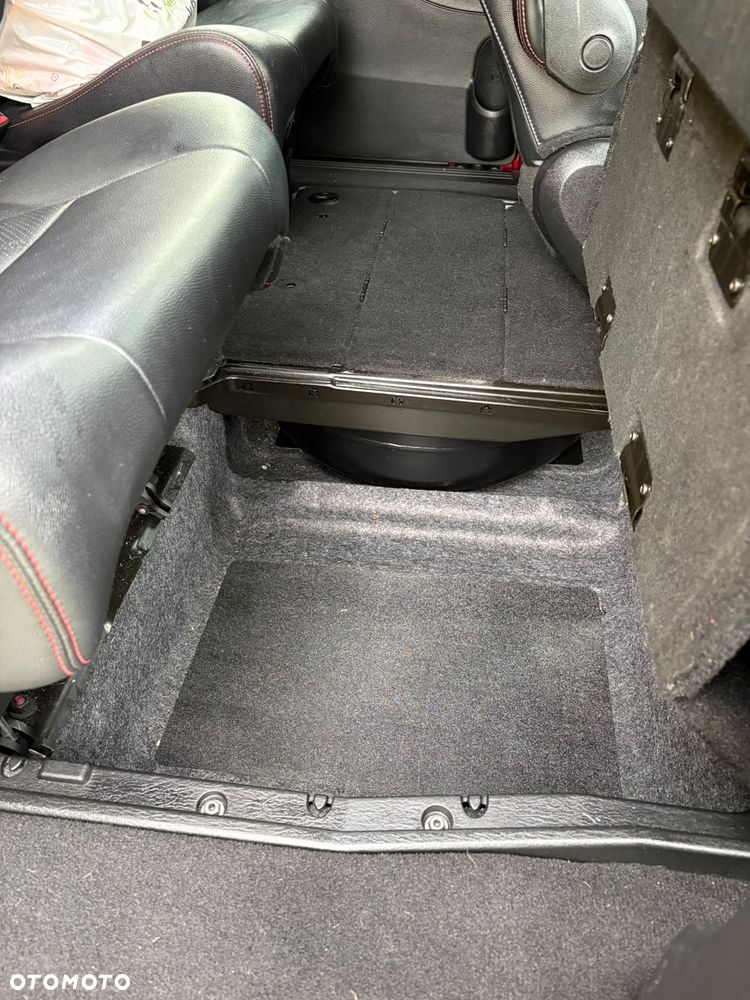 Dodge Grand Caravan 3.6 R/T - 23
