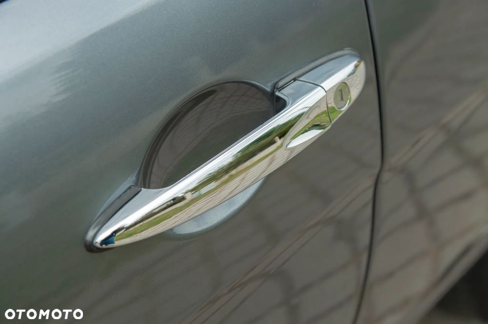 Lancia Ypsilon 1.2 16v Class - 21