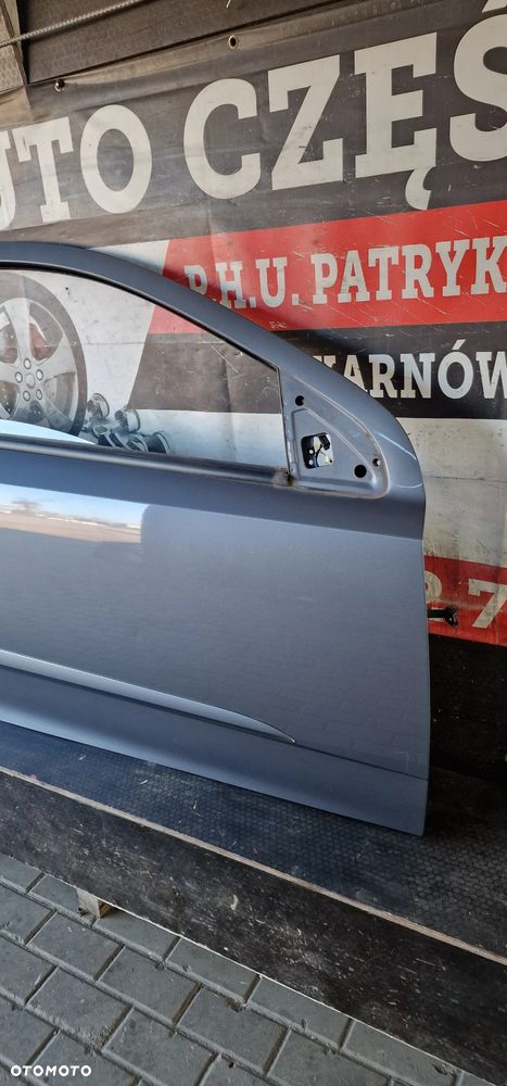DRZWI PRAWE OPEL ASTRA H GTC Z155 - 2