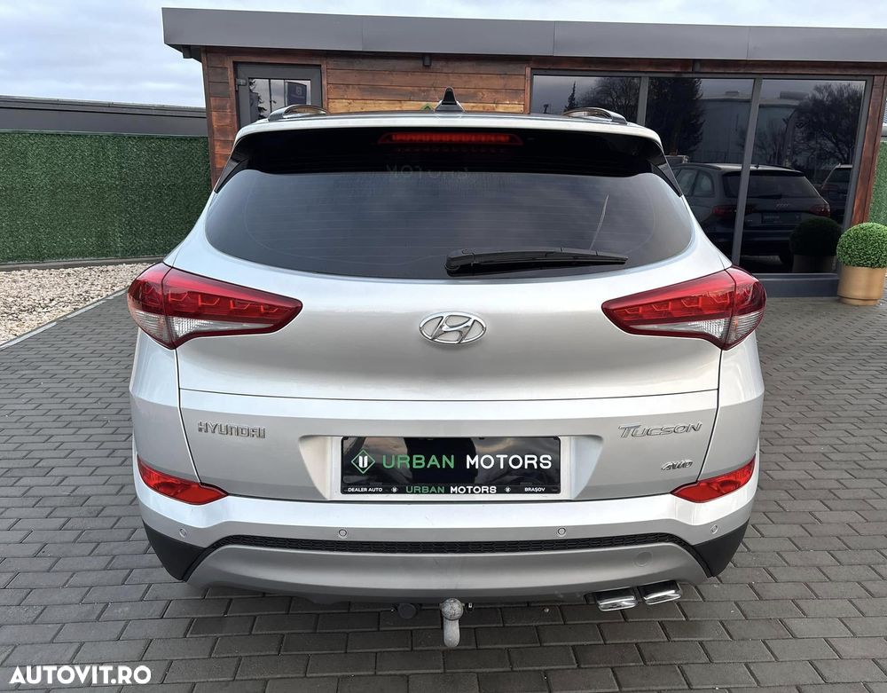 Hyundai Tucson blue 2.0 CRDi 4WD Aut. Premium - 13