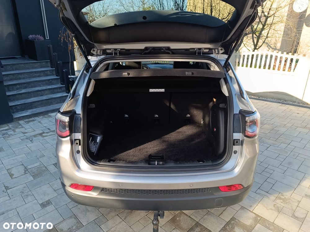 Jeep Compass 1.4 TMair Limited FWD S&S - 18