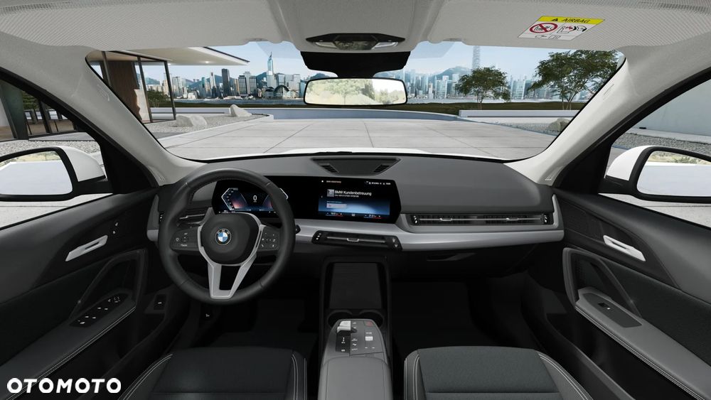 BMW X1 sDrive18i - 13