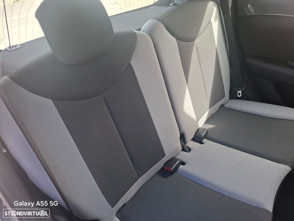 Toyota Aygo 1.0 X-Play Plus+X-Touch - 22