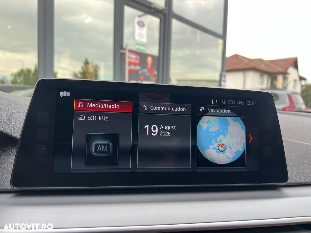 BMW Seria 5 - 32