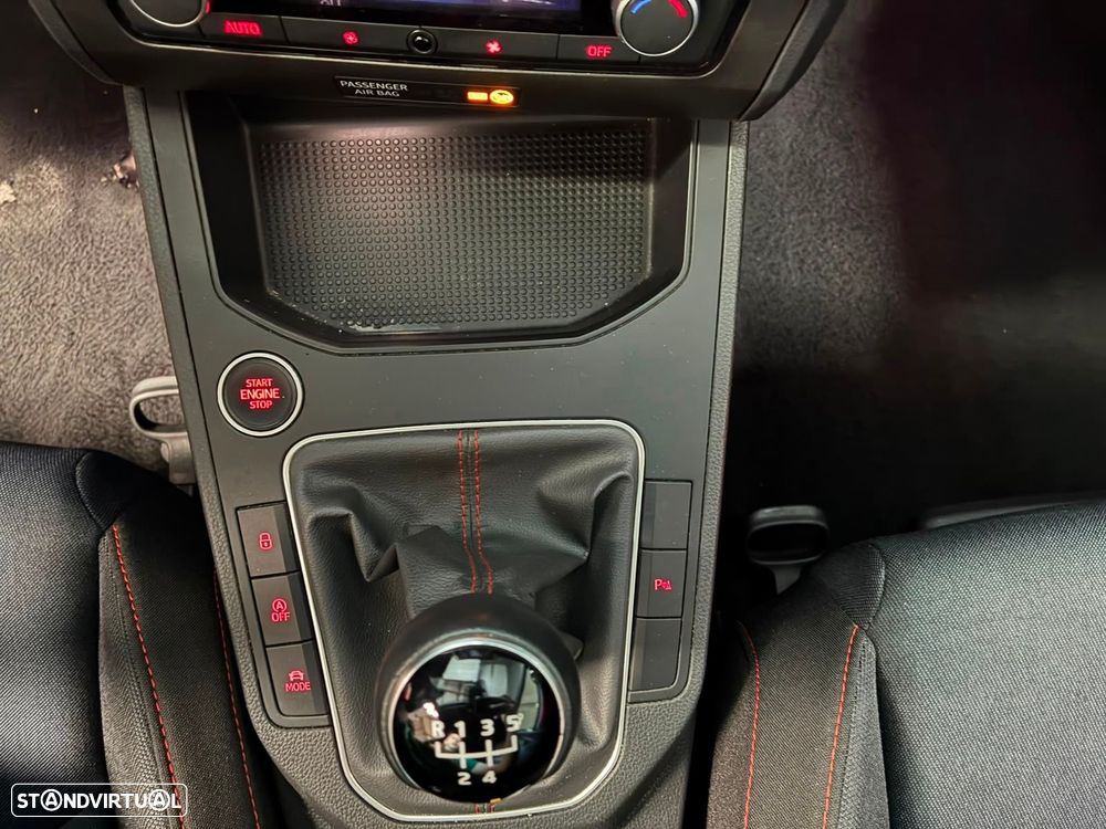 SEAT Ibiza 1.0 TSI FR - 25