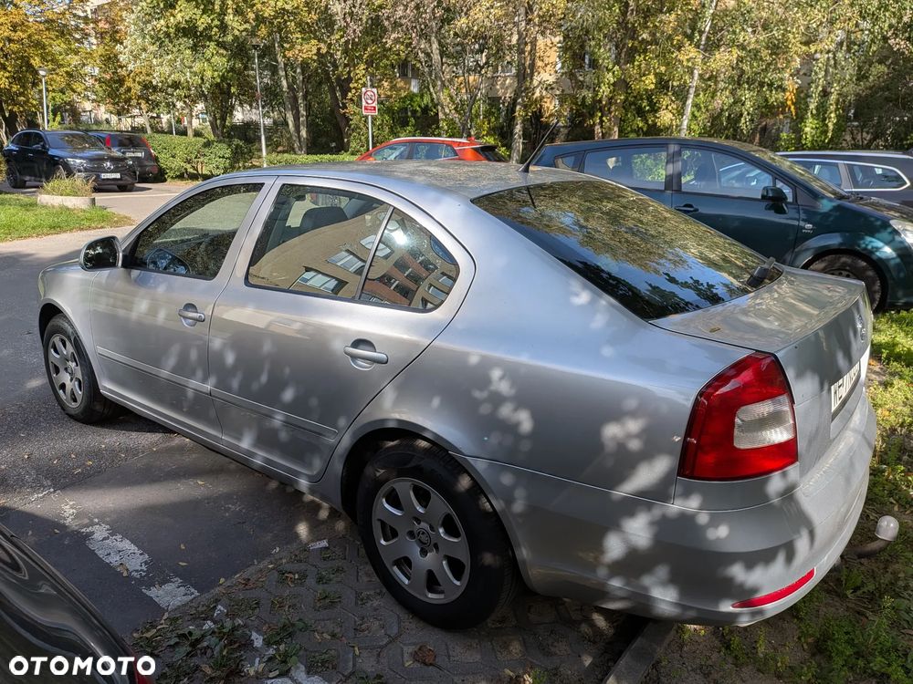Skoda Octavia 2012 photo 4