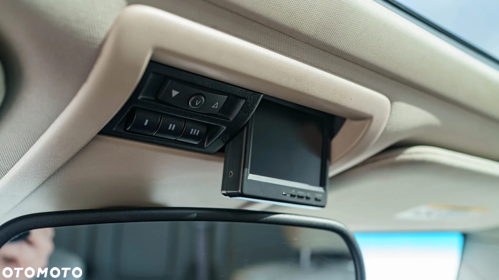 Jeep Commander 5.7 V8 HEMI Automatik Limited - 19
