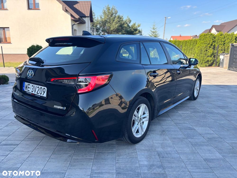 Toyota Corolla 1.8 Hybrid Comfort - 3