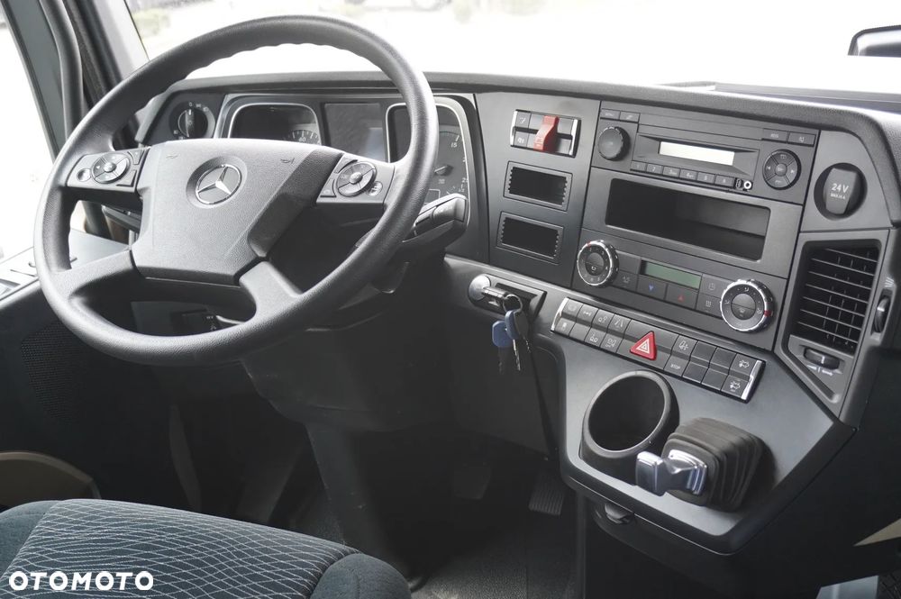 Mercedes-Benz Actros 2540 6x2 / 10 tho. km!!! / 5-seater cab! / BDF - 16