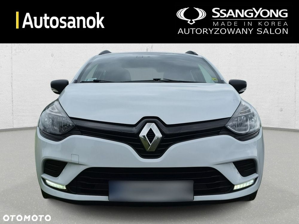 Renault Clio - 8