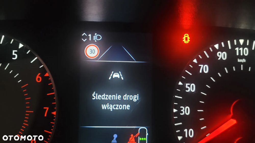 Renault Clio - 40