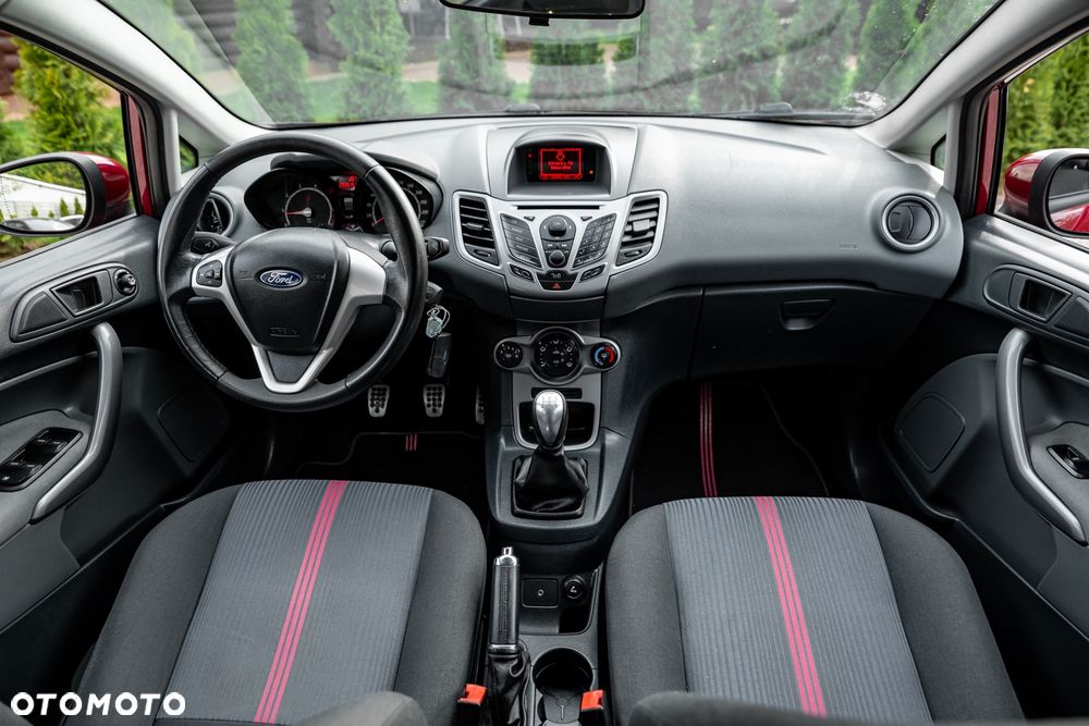Ford Fiesta 1.25 Trend - 29