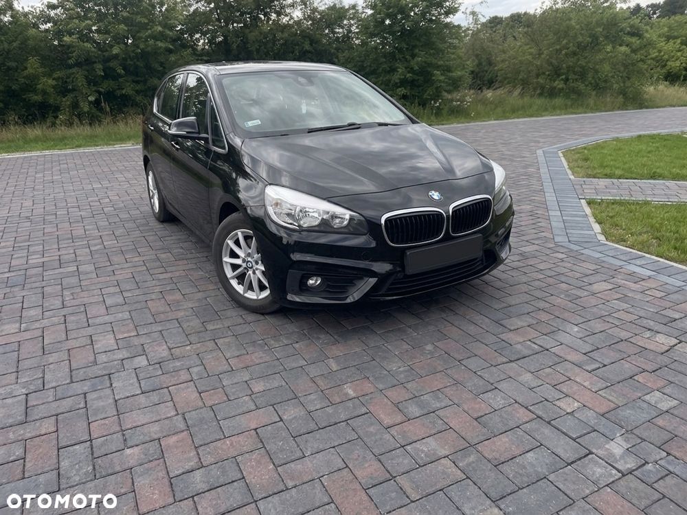 BMW Seria 2 218d - 1