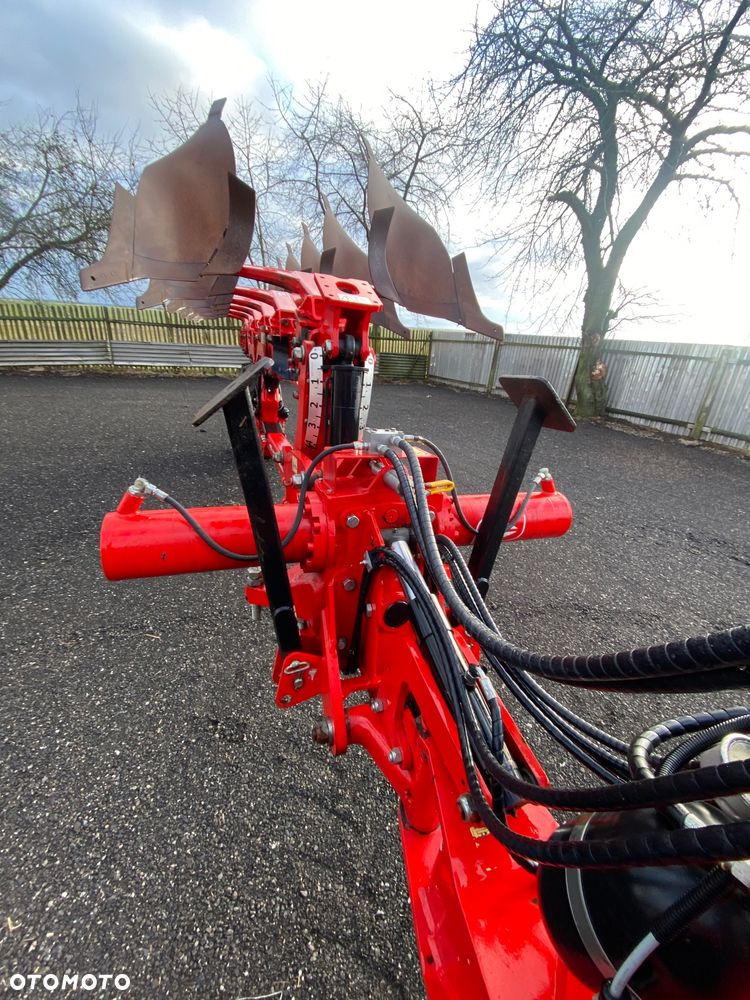 Gregoire Besson VOYAGER S70 - 2