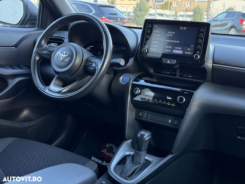 Toyota Yaris Cross - 7