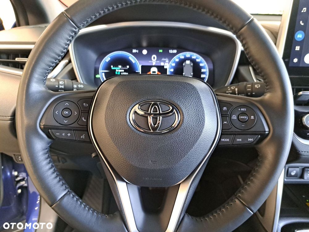 Toyota Corolla Cross 2.0 Hybrid Style - 32