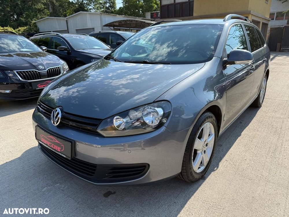 Volkswagen Golf - 1