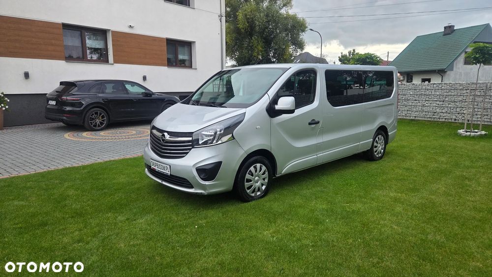 Opel Vivaro - 2