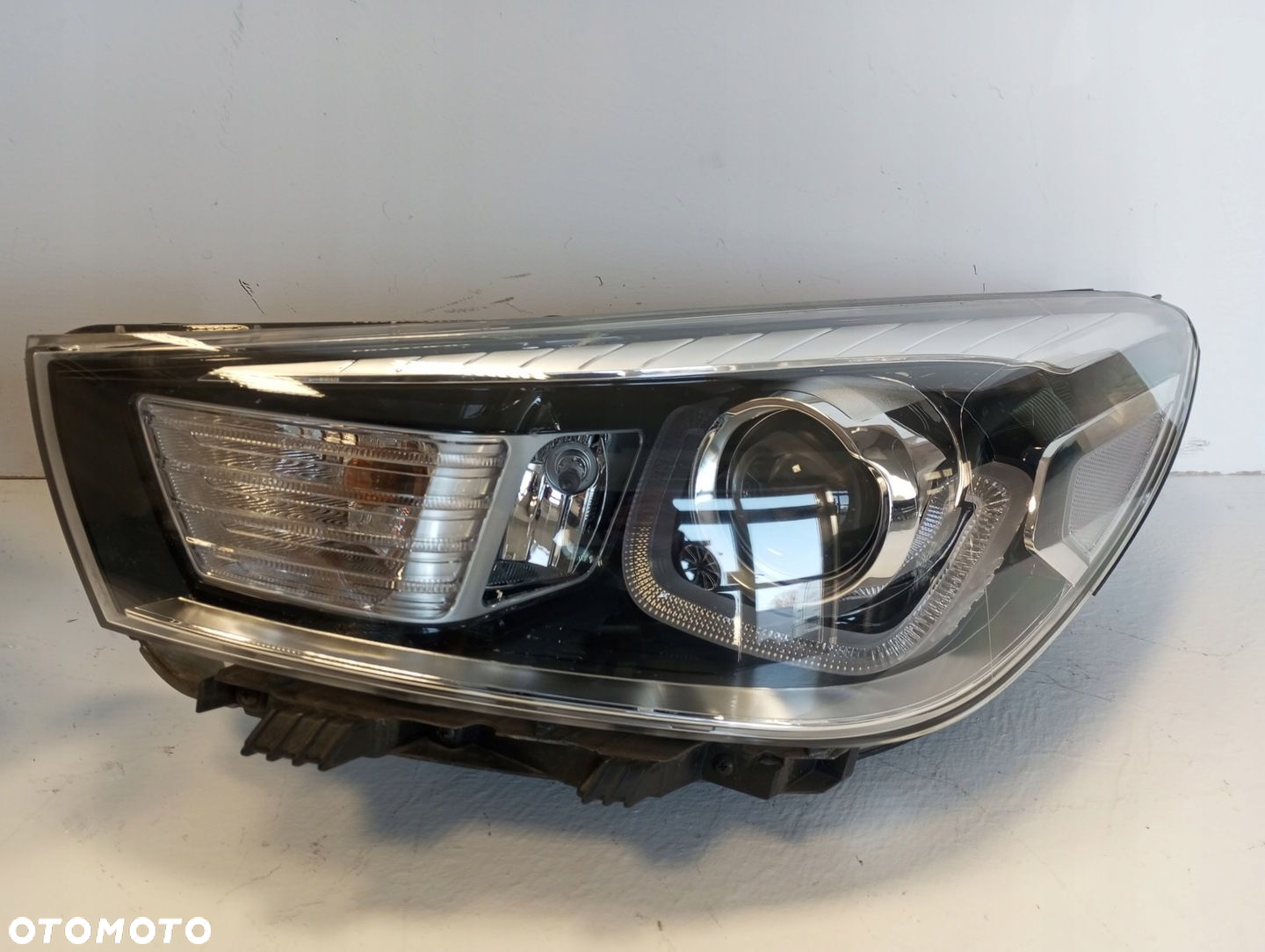 Lampa PRZEDNIA KIA RIO IV LED SOCZEWKA PRZÓD - 2