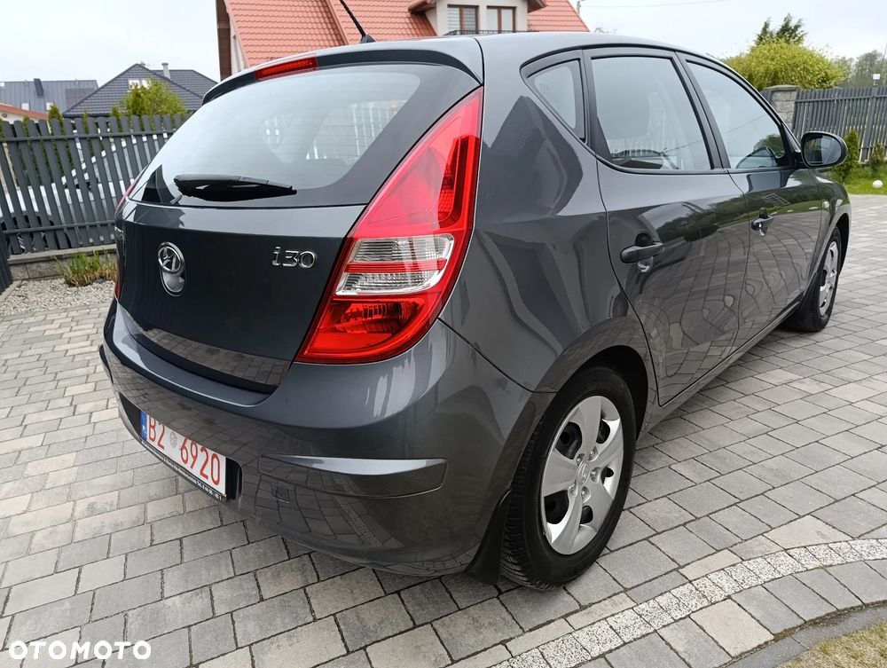Hyundai i30 1.4 FIFA WM Edition - 7