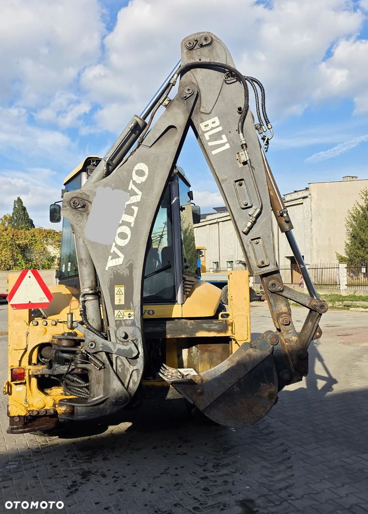 Volvo BL71 - 4