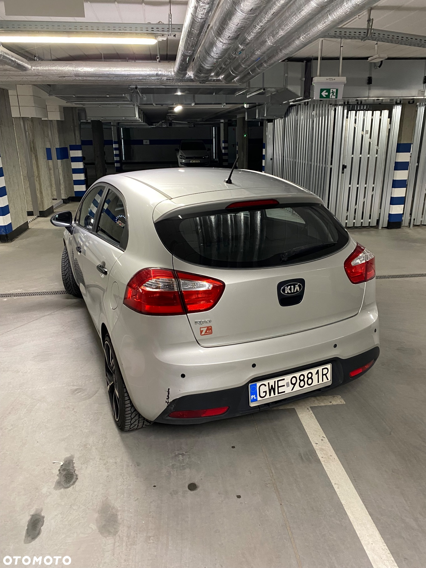 Kia Rio - 7