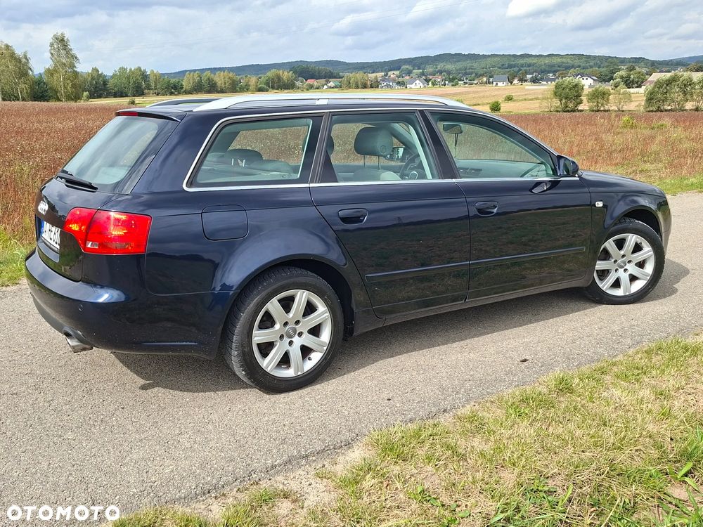 Audi A4 Avant - 8