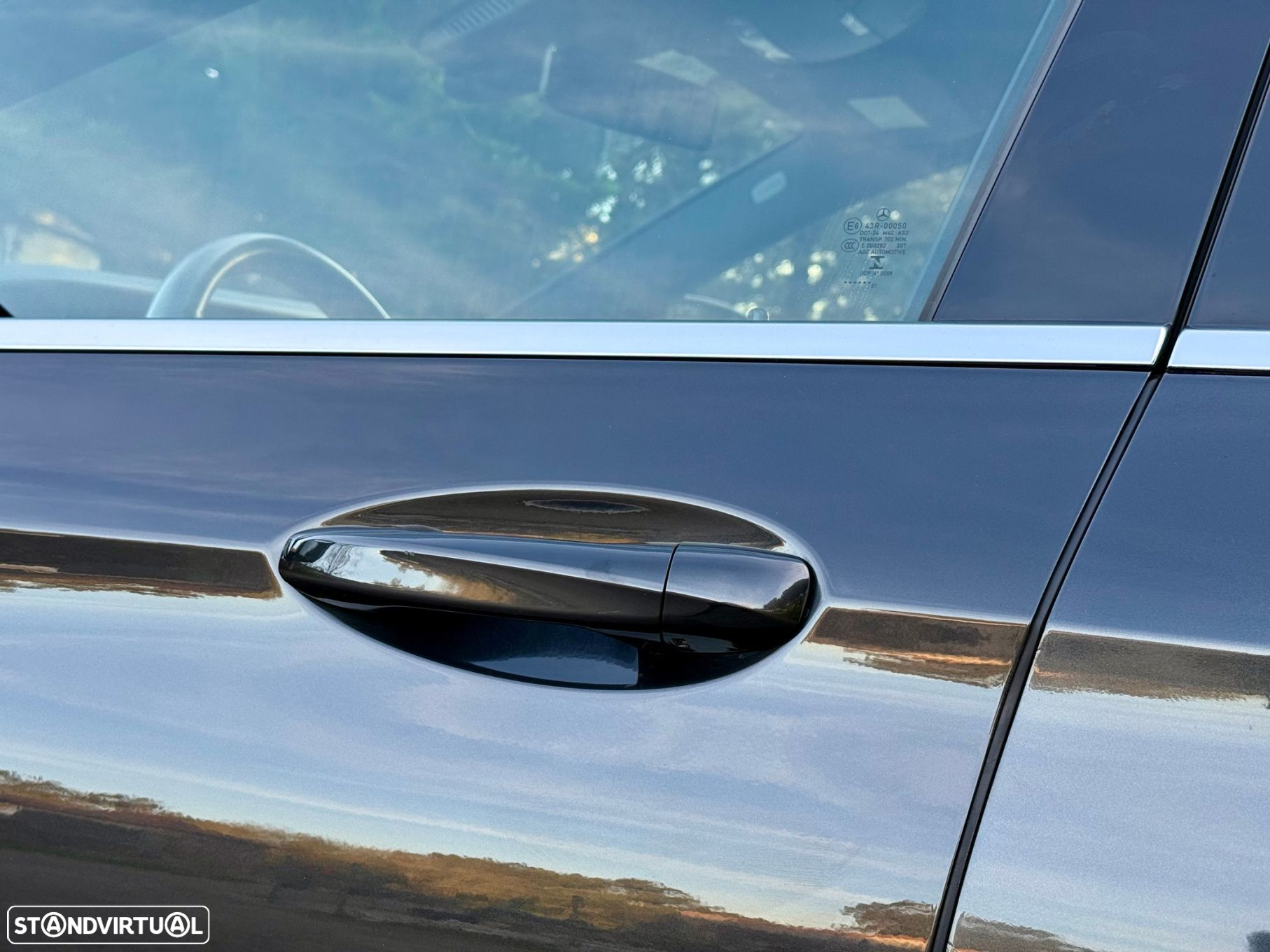 Mercedes-Benz E 220 d Avantgarde - 22