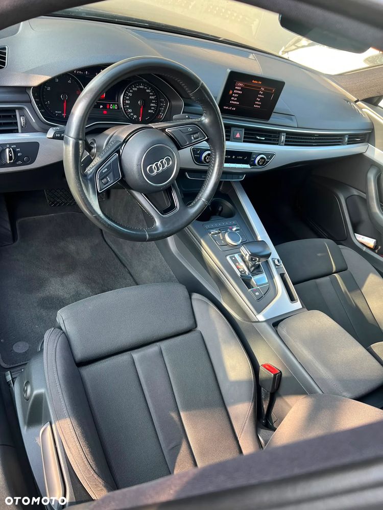 Audi A4 Avant 2.0 TDI Sport S tronic - 9