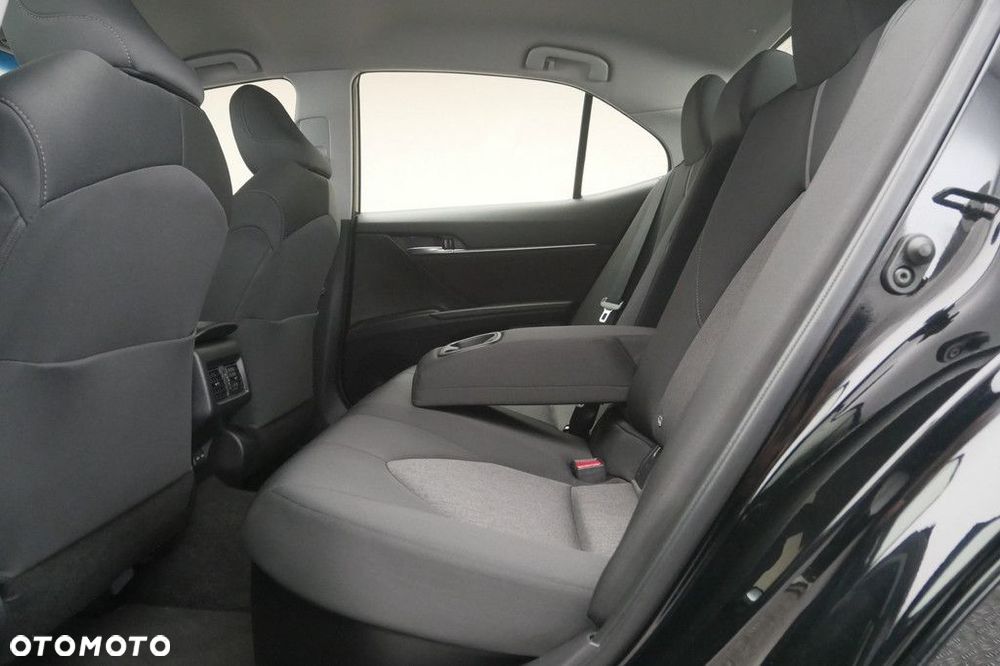 Toyota Camry 2.5 Hybrid Comfort CVT - 15