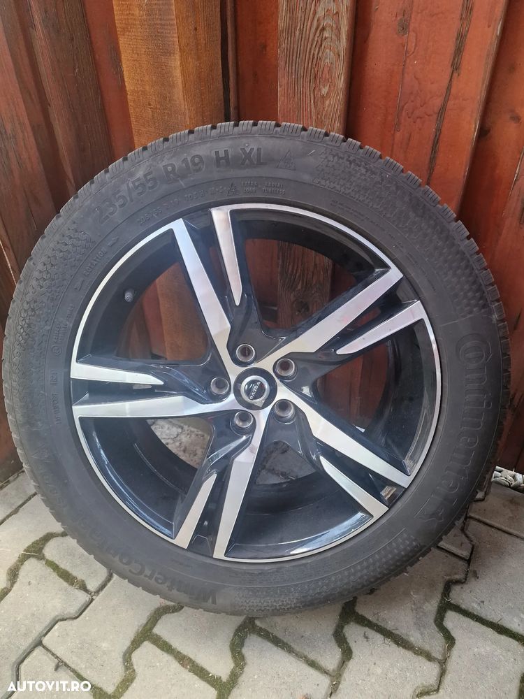 Volvo XC 60 B5 AT AWD MHEV Ultra Dark - 33