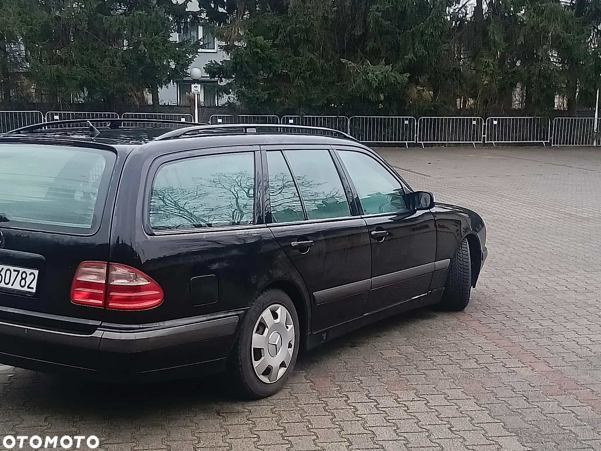 Mercedes-Benz Klasa E - 3