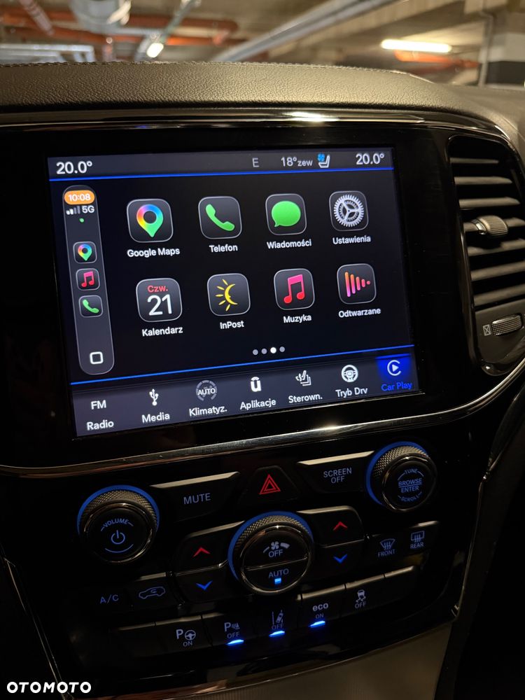 Jeep Grand Cherokee - 20