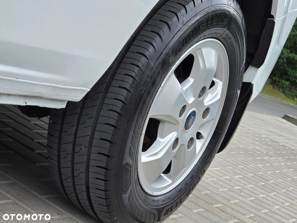 Ford Tourneo Custom 2.0 TDCi L2 Trend - 40