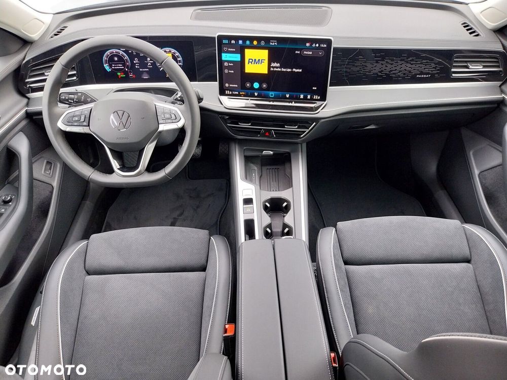 Volkswagen Passat - 7