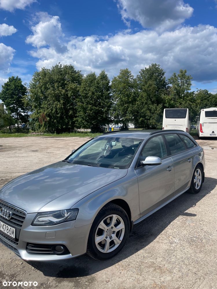 Audi A4 Avant 2.0 TFSI Limited Edition - 1