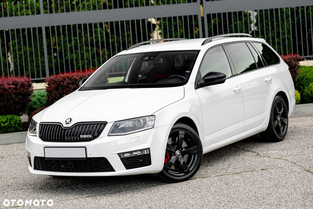 Skoda Octavia 2.0 TSI RS - 2