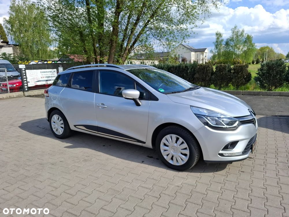 Renault Clio - 7
