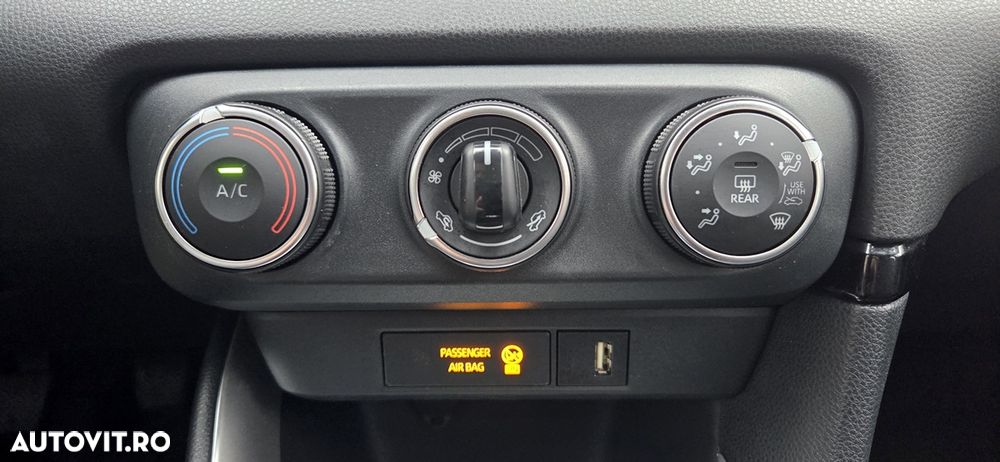 Toyota Yaris 1.5 L Dynamic - 21