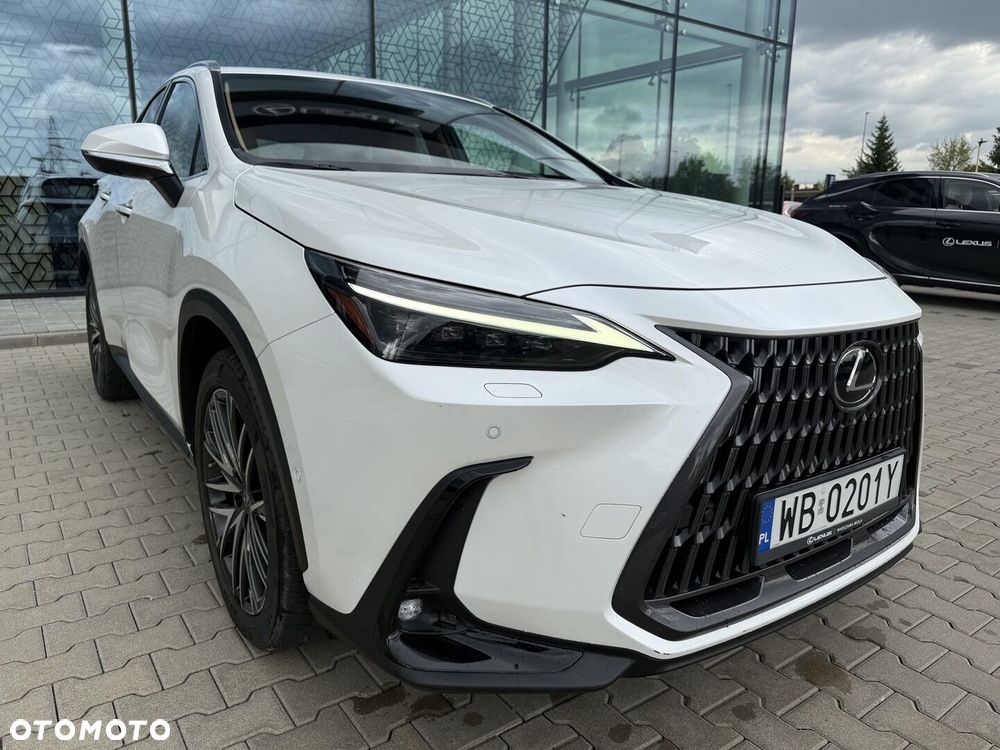 Lexus NX - 3